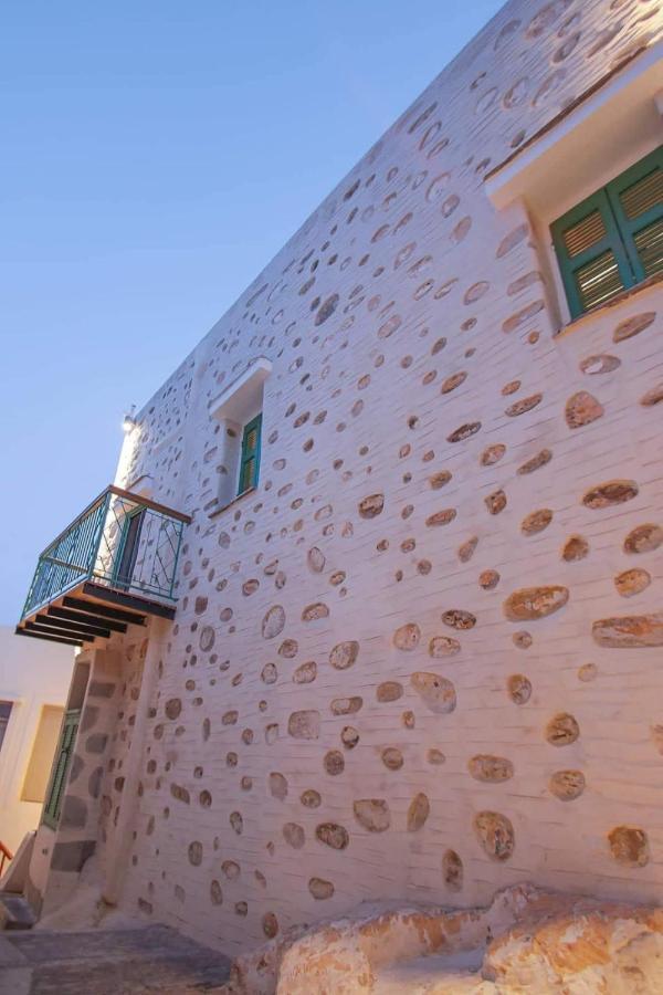 Azura, Traditional Residence In Ano Syros Exterior photo